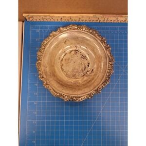 Sheridan Silverplate Bowl Ornate Vintage‎ 7.5 inch Diameter Plated Serving Dish